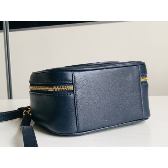 Gucci Blondie Mini Top Handle Bag in Navy Blue Leather