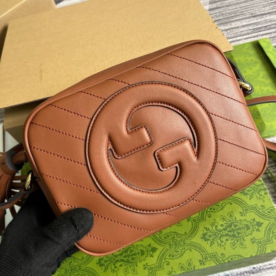 Gucci Blondie Small Camera Bag in Brown Calf Leather