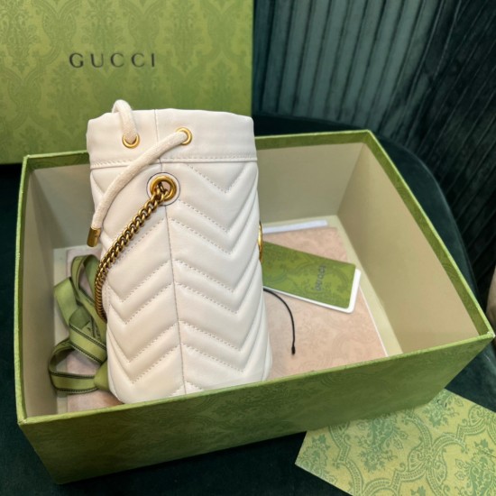 Gucci GG Marmont Mini Bucket Bag in White Chevron Calfskin