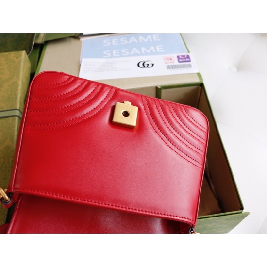 Gucci GG Marmont Mini Top Handle Bag in Red Chevron Calfskin