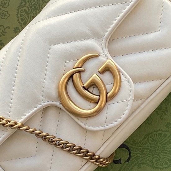 Gucci GG Marmont Super Mini Bag in White Chevron Leather