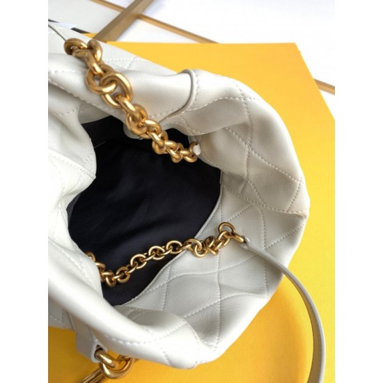 Saint Laurent Le Maillon Hook Bucket Bag In White Lambskin