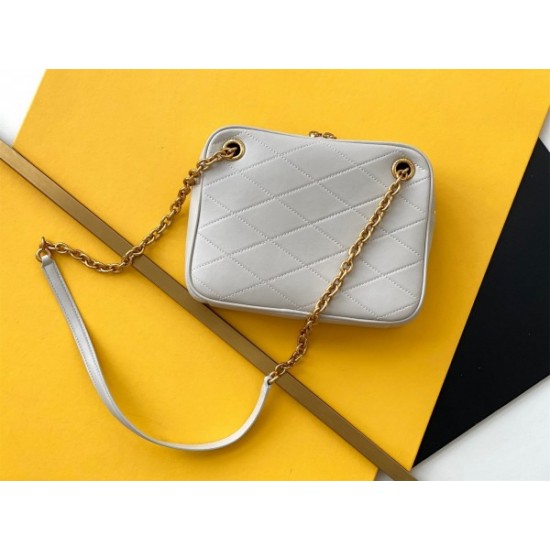 Saint Laurent Le Maillon Small Chain Bag In White Lambskin