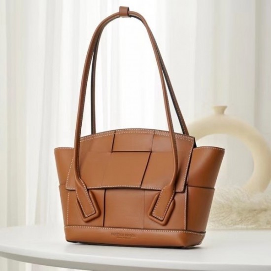 Bottega Veneta Arco Small Bag In Caramel Intrecciato Calfskin