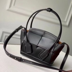 Bottega Veneta Mini Arco Bag In Black Intrecciato Calfskin