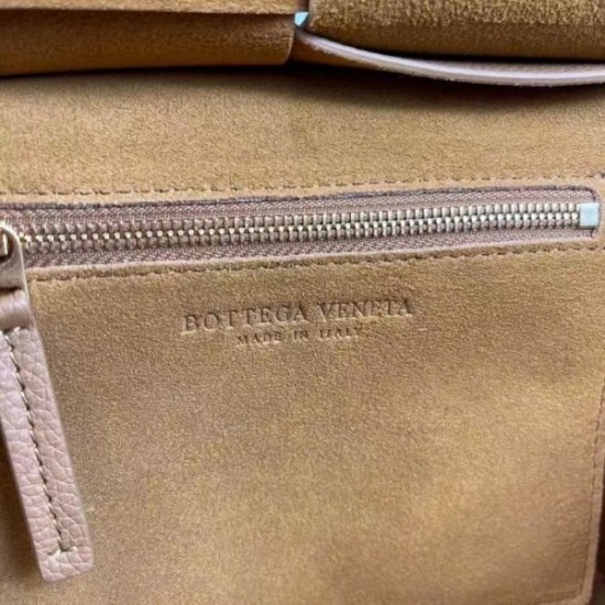 Bottega Veneta Mini Arco Bag In Caramel Intrecciato Leather