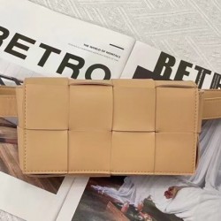 Bottega Veneta Cassette Belt Bag In Beige Intrecciato Leather