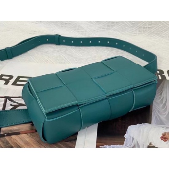 Bottega Veneta Cassette Belt Bag In Mallard Intrecciato Leather