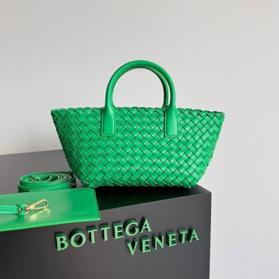 Bottega Veneta Cabat Mini Bag In Green Intrecciato Lambskin