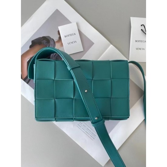 Bottega Veneta Cassett Bag In Blaster Intrecciato Lambskin