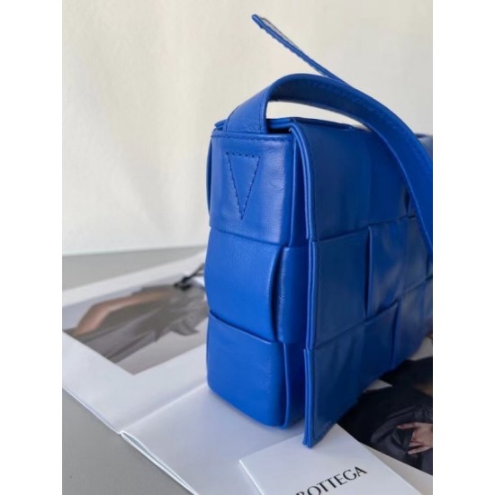 Bottega Veneta Cassett Bag In Cobalt Wrinkled Calfskin