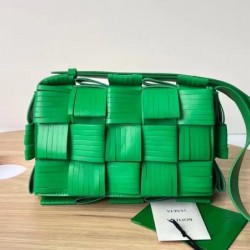 Bottega Veneta Cassett Fringed Bag In Parakeet Lambskin