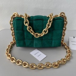 Bottega Veneta Chain Cassette Bag In Emerald Green Suede