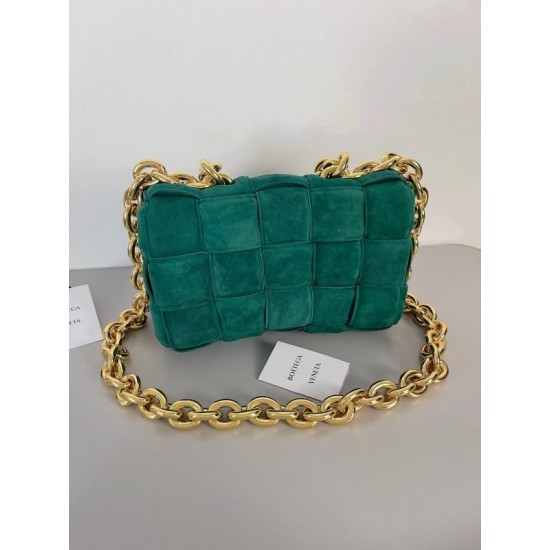 Bottega Veneta Chain Cassette Bag In Emerald Green Suede