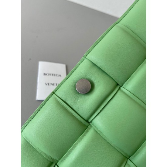 Bottega Veneta Padded Cassette Bag In Acid Green Lambskin