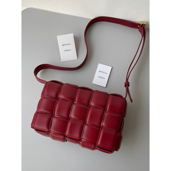 Bottega Veneta Padded Cassette Bag In Dard Red Lambskin