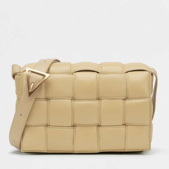 Bottega Veneta Padded Cassette Bag In Porridge Lambskin