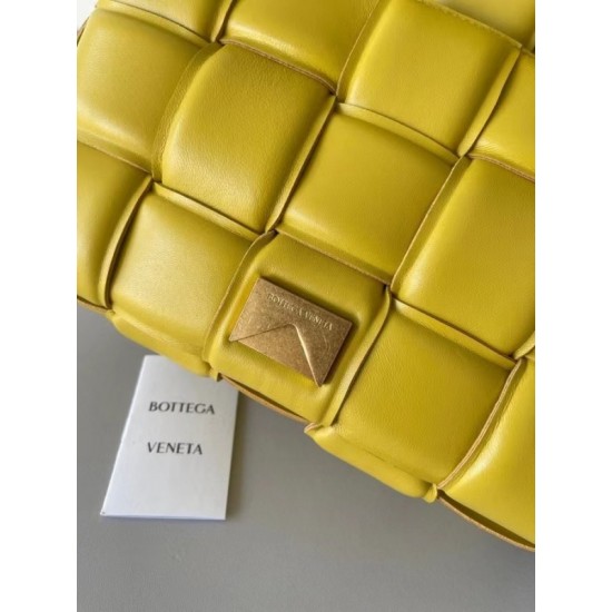 Bottega Veneta Padded Cassette Bag In Yellow Lambskin