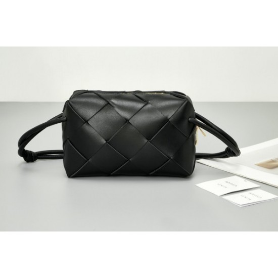 Bottega Veneta Small Cassette Camera Bag In Black Lambskin