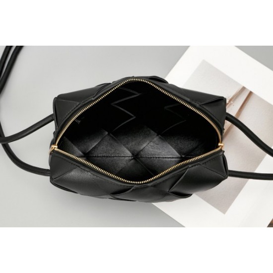 Bottega Veneta Small Cassette Camera Bag In Black Lambskin