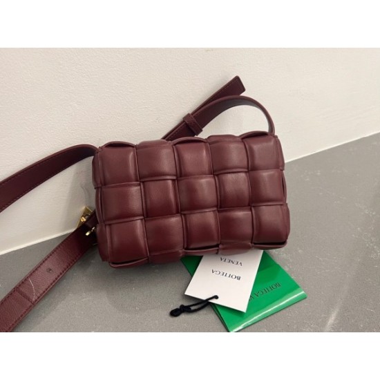 Bottega Veneta Small Padded Cassette Bag In Barolo Lambskin