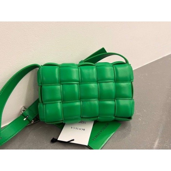 Bottega Veneta Small Padded Cassette Bag In Parakeet Lambskin