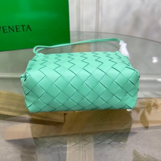 Bottega Veneta Mini Loop Bag In Fountain Intrecciato Lambskin