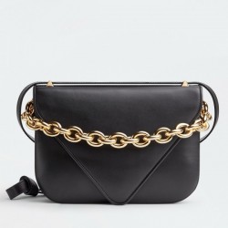 Bottega Veneta Mount Medium Envelope Bag In Black Calfskin