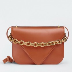 Bottega Veneta Mount Medium Envelope Bag In Maple Calfskin