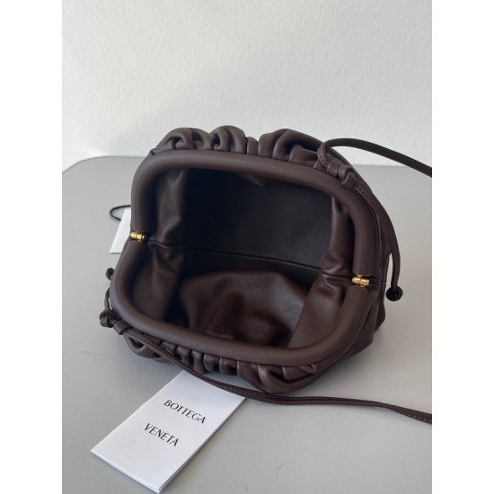 Bottega Veneta Mini Pouch Bag In Fondant Calfskin