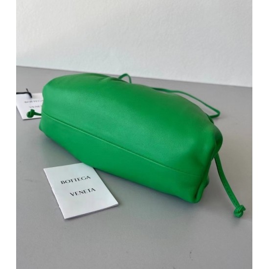 Bottega Veneta Mini Pouch In Green Calfskin