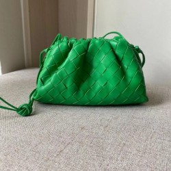 Bottega Veneta Mini Pouch In Green Intrecciato Lambskin