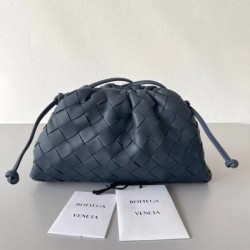 Bottega Veneta Mini Pouch In Thunder Intrecciato Lambskin