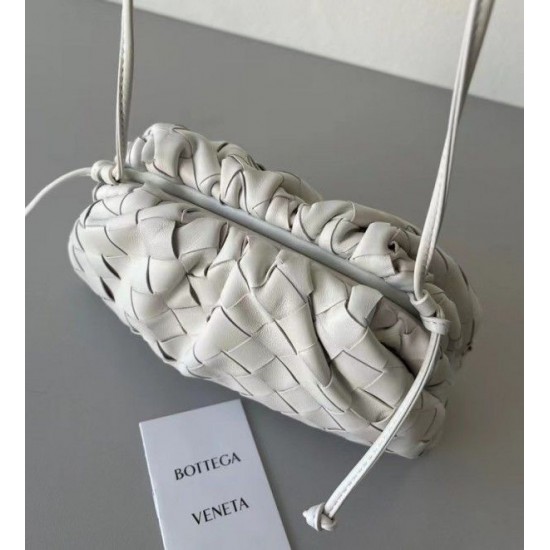 Bottega Veneta Mini Pouch In White Intrecciato Lambskin