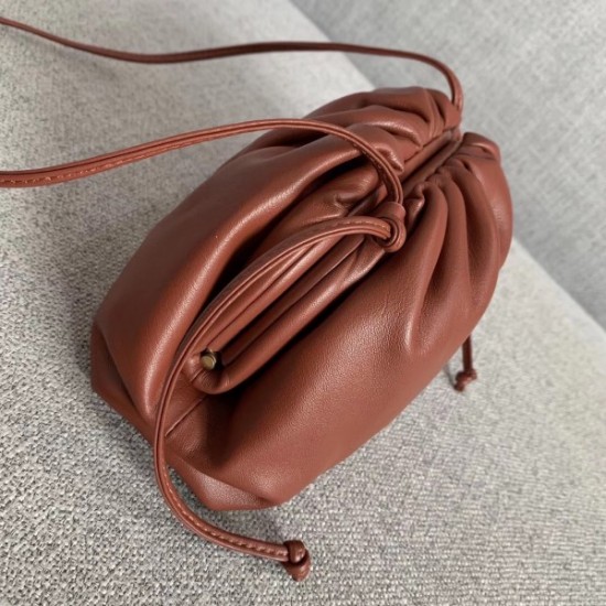 Bottega Veneta Pouch Mini Bag In Rust Calfskin