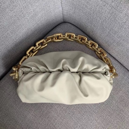 Bottega Veneta The Chain Pouch In Plaster Calfskin