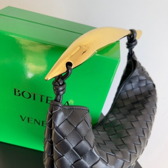 Bottega Veneta Sardine Small Bag In Black Intrecciato Lambskin