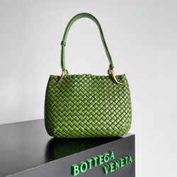 Bottega Veneta Clicker Small Bag in Avocado Intrecciato Lambskin