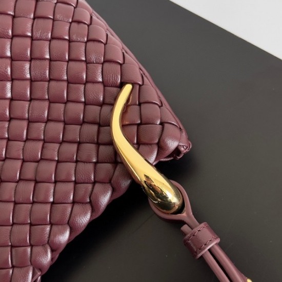 Bottega Veneta Clicker Small Bag in Bordeaux Intrecciato Lambskin