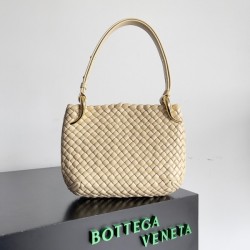 Bottega Veneta Clicker Small Bag in Porridge Intrecciato Lambskin