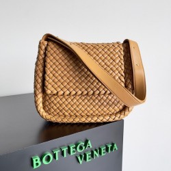 Bottega Veneta Cobble Small Bag in Caramel Intrecciato Leather