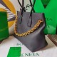 Bottega Veneta Chain Tote Bag In Black Grained Leather