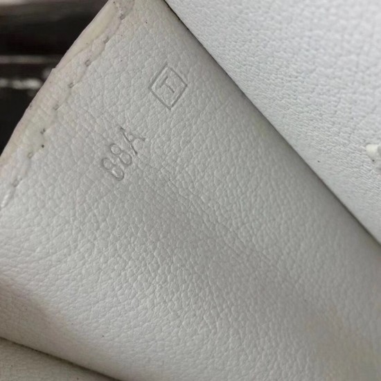 Hermes White Constance MM 24cm Epsom Leather Bag