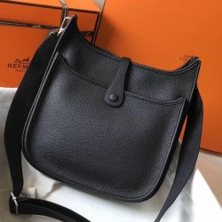 Hermes Evelyne III 29 Bag In Black Clemence Leather