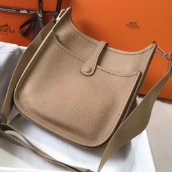 Hermes Evelyne III 29 Bag In Trench Clemence Leather