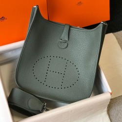 Hermes Evelyne III 29 Bag In Vert Amande Clemence Leather