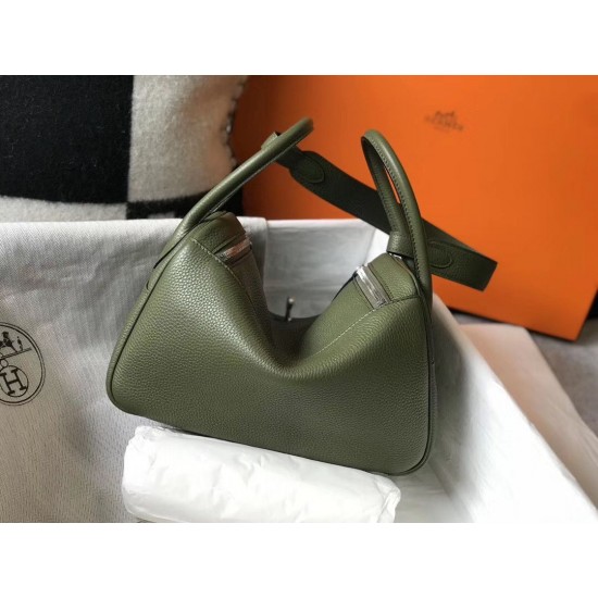 Hermes Lindy 26cm Bag In Canopee Clemence Leather