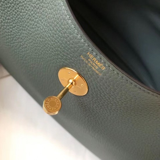 Hermes Lindy 26cm Bag In Vert Amande Clemence Leather