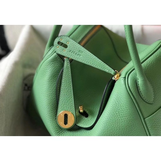 Hermes Lindy 26cm Bag In Vert Criquet Clemence Leather