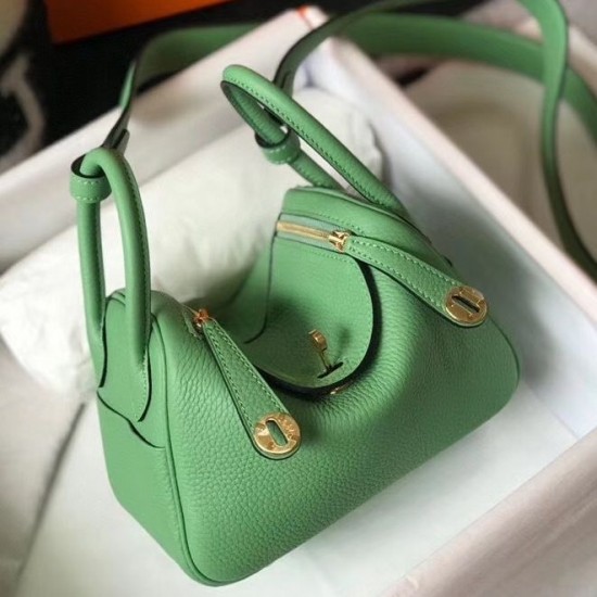 Hermes Mini Lindy Bag In Vert Criquet Clemence Leather